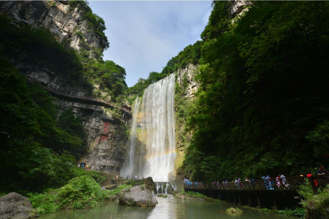 形容三峡山水优美的句子摘抄（让人迷醉的山景）