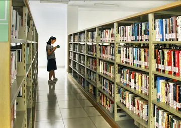 2022履行职责图书馆员个人工作总结范文（服务育人图书馆员工作年终总结范例）