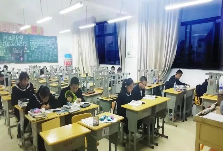 早读风波中学生作文，有关早读风波800字记叙文