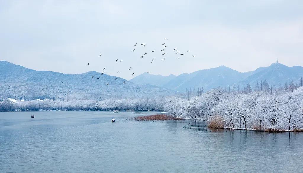 赞美田园风景优美简短句子（30个山水田园优美短句）