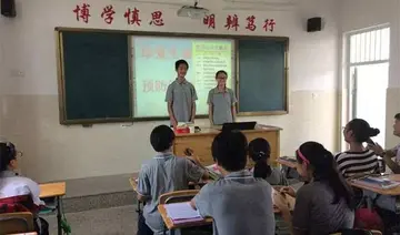 2022幼儿园防溺水安全活动主题教案范文（中小班幼儿园预防溺水安全教育教案总结）