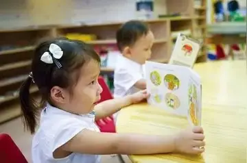 2022幼儿园大班手工彩泥公开课教案范文（幼儿园手工彩泥公开课教案范例）