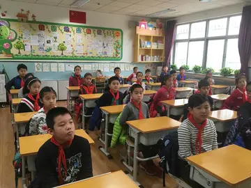 2022学校预防近视主题班会活动目标及背景（预防近视主题班会活动流程及范例）