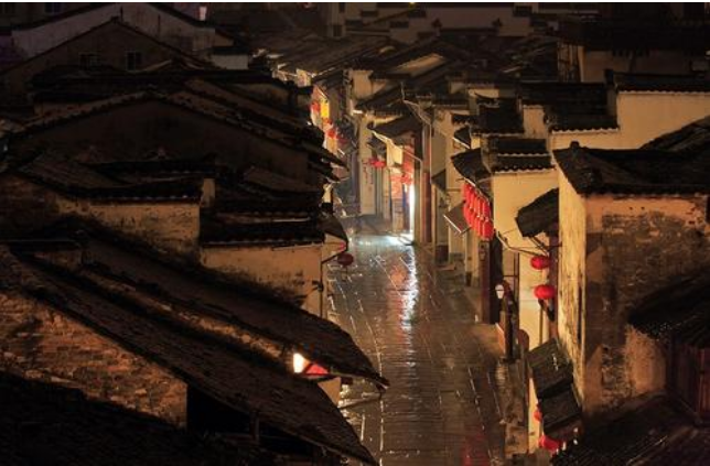 有关古人写雨的九首诗（细细品味的雨天）