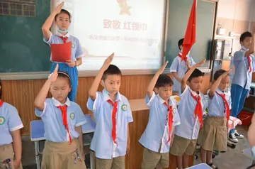 2022小学生少先队员入队仪式策划书范文（红领巾少先队员入队活动策划案范例）