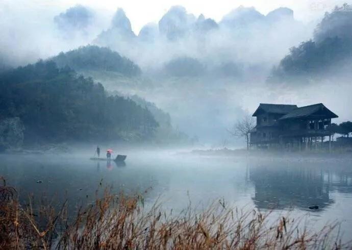 品读蒋捷所写的虞美人·听雨，道尽人生仓促不尽意的听雨词