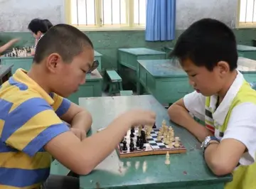 2022学校学生棋艺比赛活动策划书范文（棋高一着棋艺比拼大赛策划案范例）