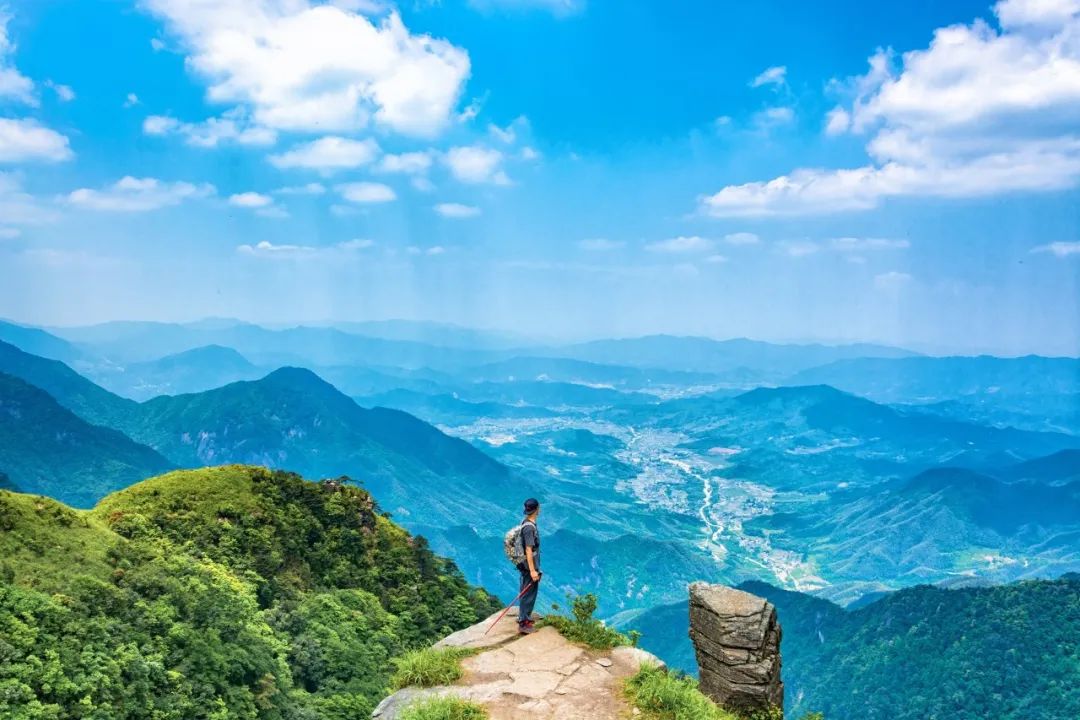 关于励志的青春诗词（愿你以梦为马，不负韶华）