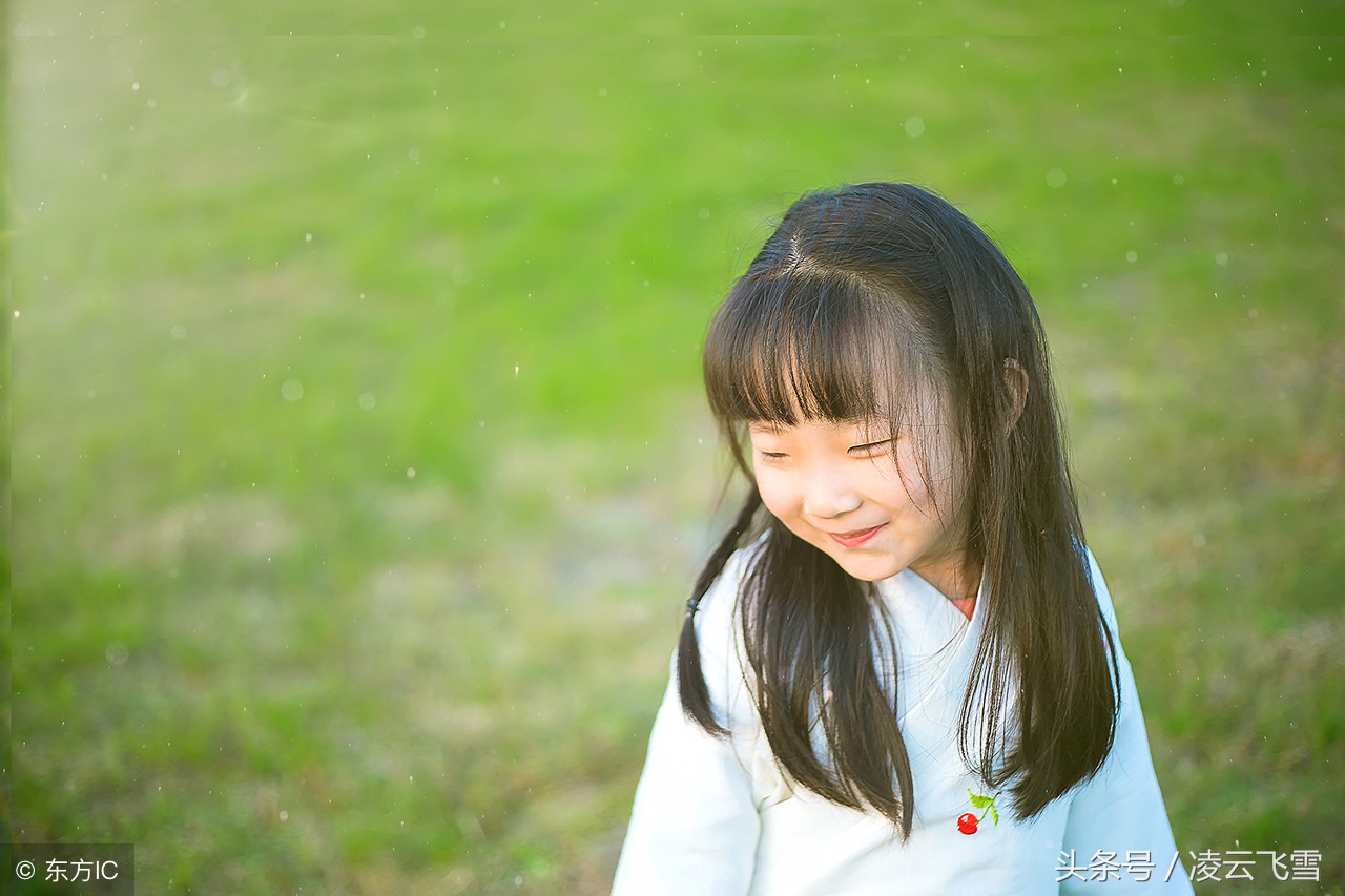 描写夏天的唯美诗句（炎炎夏天的古典诗词）