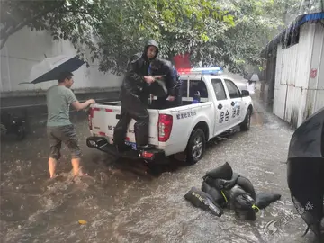 2022学校突发台风暴雨天应急预案范文（突发性台风暴雨气象灾害应急方案范本）