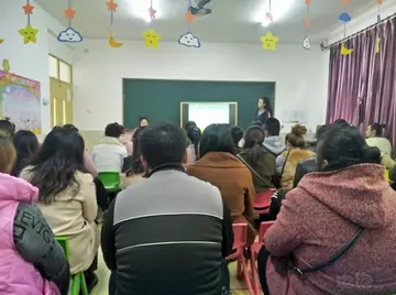 2022家校联系小学家长会活动方案范本（小学期末学生家长会策划方案模板）