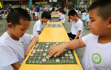 2022学校组织象棋兴趣比赛活动方案范本（校园象棋赛文体特色活动策划方案模板）