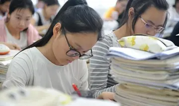 2022大学养成阅读好习惯读书活动总结模板（培养大学生阅读兴趣读书节工作总结范例）