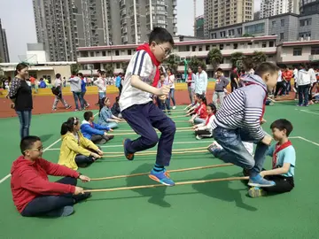 2022学生进行体育优质课活动教案模板（校园体育运动优质课开展工作教案范本）