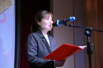 2022学生教师演讲比赛主题活动策划书范文（学生老师师德师风演讲竞赛策划案范例）