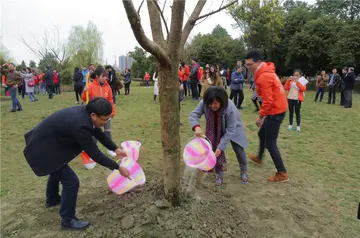 2022大学生社团创意植树节活动方案范本（益起来种树大学植树节策划方案模板）