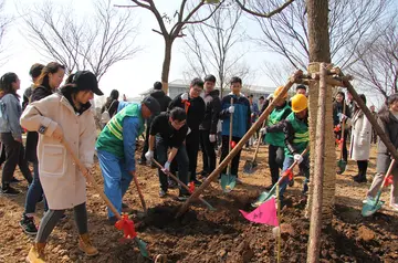 2022大学生社团创意植树节活动方案范本（益起来种树大学植树节策划方案模板）