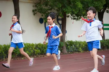 2022学校学生体育跑步主题活动方案模板（健康学生跑步体育健身策划方案范本）