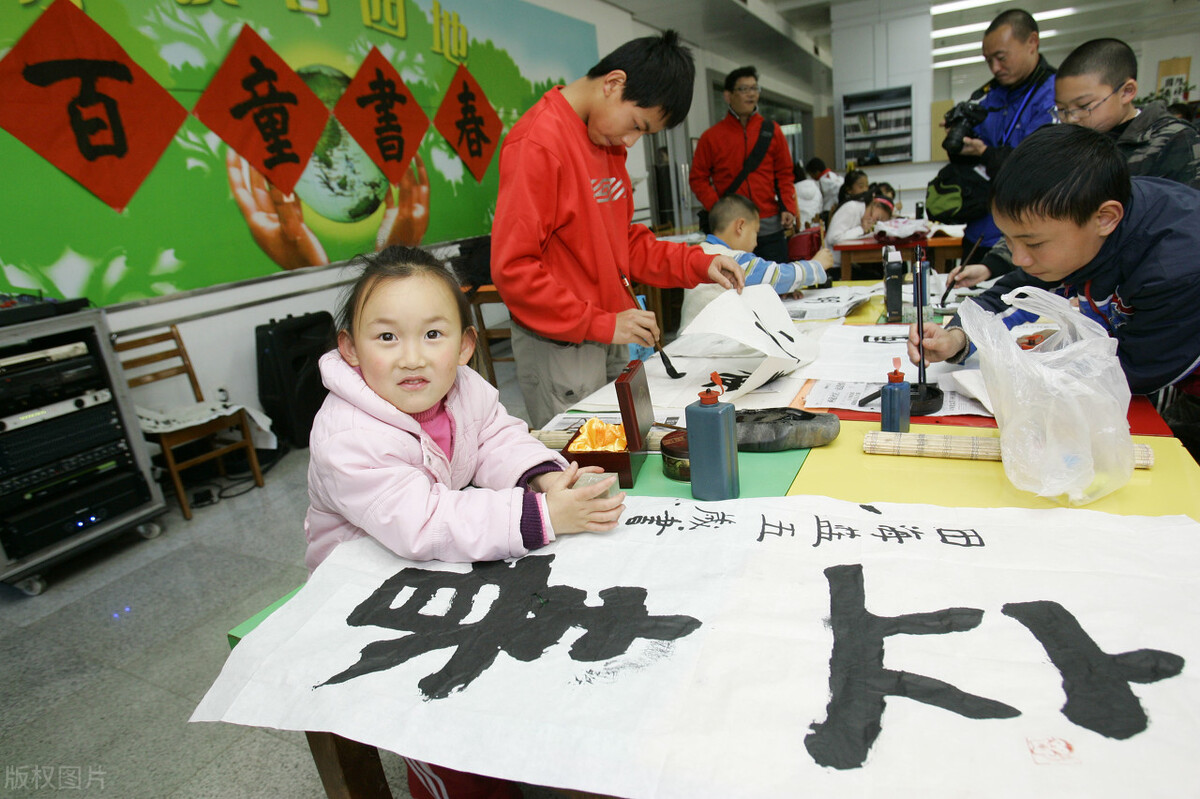 有关立春的经典祝福语赏析（春风顺利，春阳吉祥）