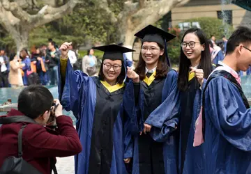 大学毕业生自我鉴定怎么写（分享5篇大学专毕业生自我鉴定范文）