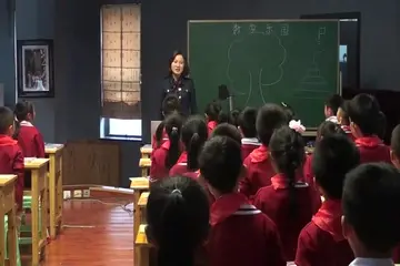 2022小学科目公开课主题活动教案模板（小学教师进行公开课授课教案范本）