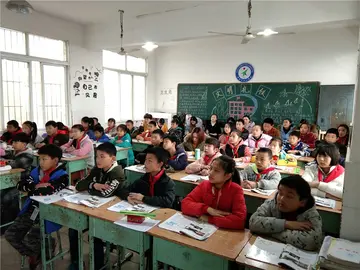 2022学习多样化中班公开课主题教案范本（中班开展公开课教学互动活动教案模板）