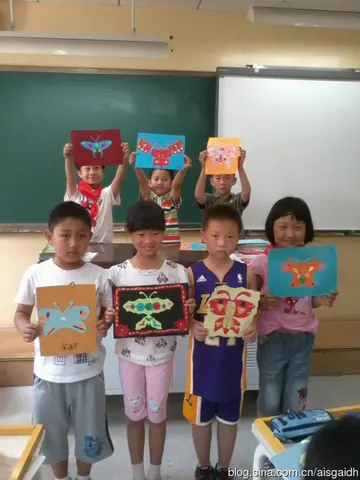 2022艺彩创作小学美术课程标准培训教案范本（畅想艺术小学美术科目教学教案范例）