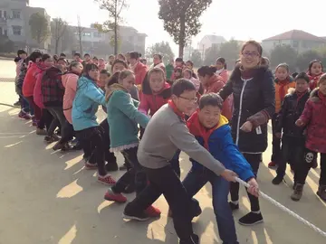 2022师生情谊小学拔河大赛活动方案范本（小学趣味拔河学生比赛策划方案模板）