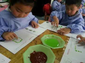 2022幼儿园美术课教学设计活动教案及意图（幼儿园美术儿童绘画课教育教案及目标）