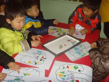 2022幼儿园美术专业教学培训活动总结范例（幼儿园抽象绘画美术教育工作总结范文）