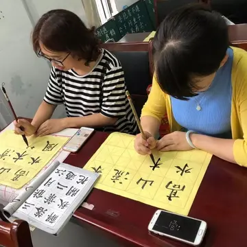 2022笔笔隽永学校书法竞赛活动总结范文（字字凝情校园书法比赛工作总结范例）