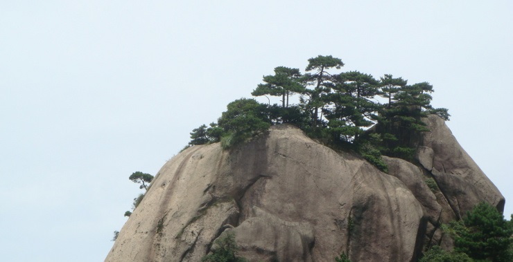 描写山河雄伟气势的诗词句（气拔山河的诗词）