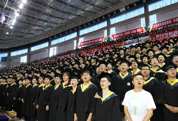 2022明日栋梁大学毕业典礼活动策划书范文（寄望青春大学毕业典礼流程策划案范例）