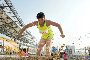 2022奋力跳跃学生跳远教学活动教案模板（学校体育课跳远动作教学主题教案范本）