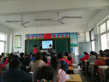 2022无穷乐趣小学数学教学活动方案模板（魅力无限小学数学教研策划方案范本）