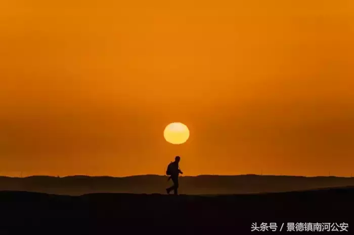 有关古代唯美的落日诗词（夕阳晚霞的诗句）