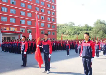 2022***宣传日升旗仪式主题讲话稿模板（***安全教育活动国旗下演讲稿范例）