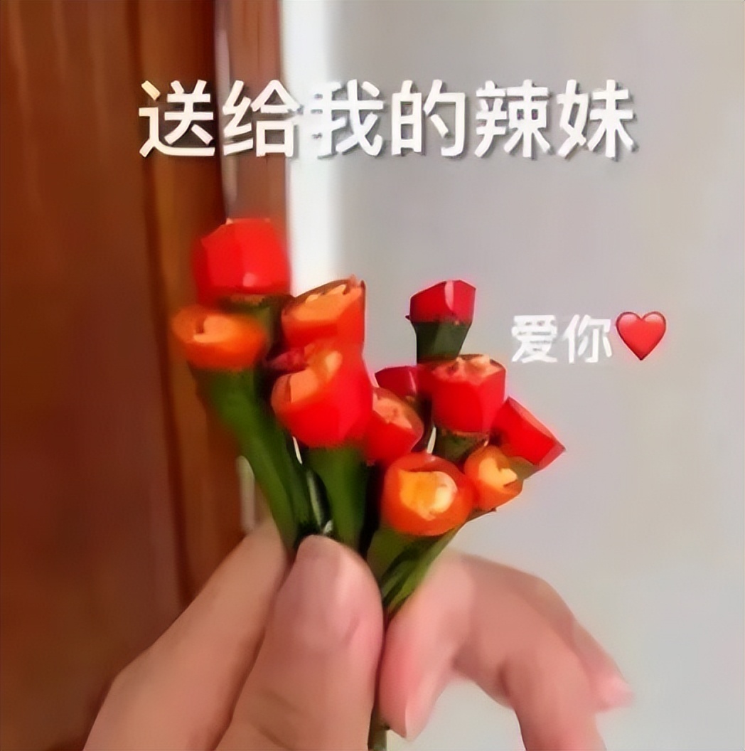 关于夸人的彩虹屁文案（称赞的彩虹屁语录）