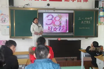 2022喜庆气氛院校三·八妇女节宣传总结范例（学会回报妇女节学生感受主题总结范文）