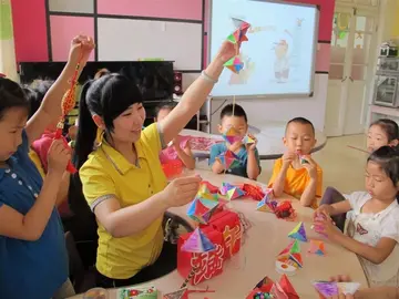 2022幼儿园儿童创意重阳节活动教案模板（幼儿园孩子特色重阳节主题教案范本）