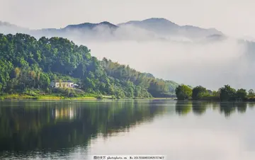 庸常与壮丽作文800字（可最庸常，可最壮丽）