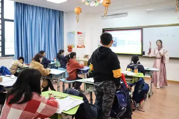 2022教学相长校园公开课课程教学教案范本（循循善诱学校公开课教育活动教案模板）