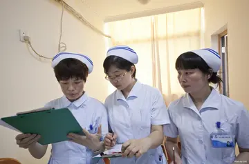 2022甘于奉献5.12国际护士节主题方案范本（守护健康512国际护士节宣传方案模板）