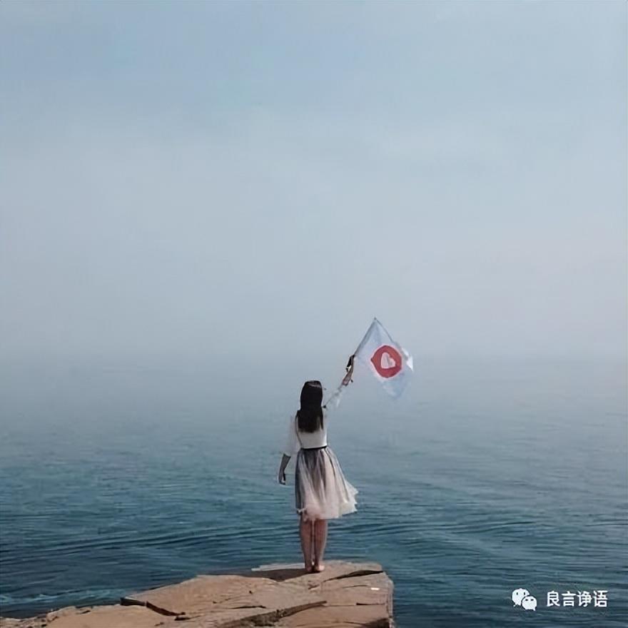 那些深意的人生感悟句子（精辟有哲理的鸡汤句子）