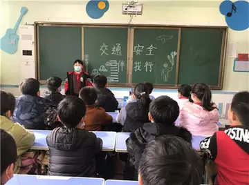 2022平安同行校园交通安全宣传方案范本（改正陋习学校交通安全普及方案模板）