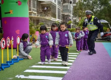2022注意安全幼儿园交通安全教育教案范文（减少意外幼儿园交通安全宣传教案范例）