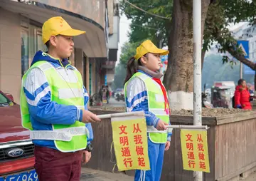 2022自觉遵守交规交通安全活动总结范文（勿做危险行为交通安全主题总结范例）