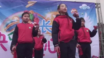 2022以行动见真情小学元旦活动总结范文（让温暖传万家小学元旦主题总结范例）