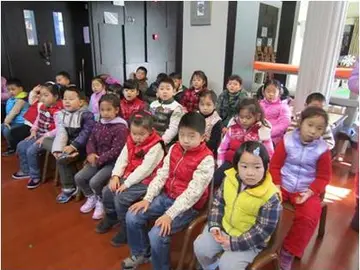 2022幼儿园开学欢乐周主题总结范例（幼儿园开学仪式策划总结范文）