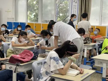 2022学校突发公共卫生事件工作方案范本（校园公共卫生事件应急实施方案模板）